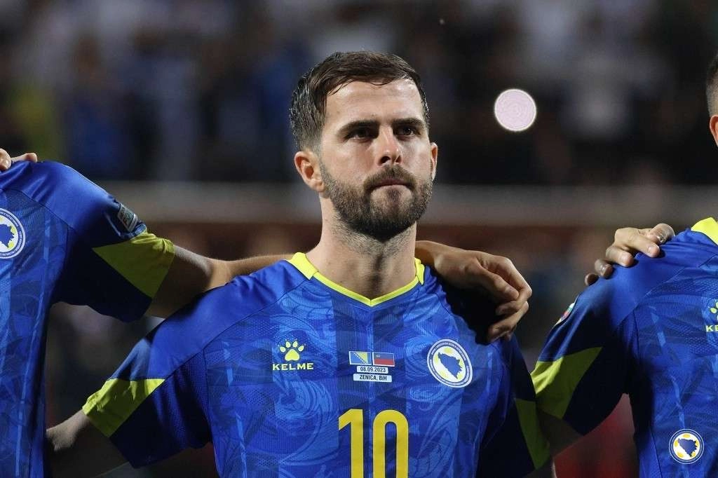 Miralem Pjanić se oprostio od dresa sa nacionalnim grbom